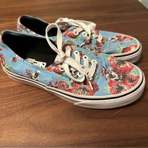 Vans x Star Wars Authentic Yoda Aloha VN0W4NDJJ:  7 women:5.5men